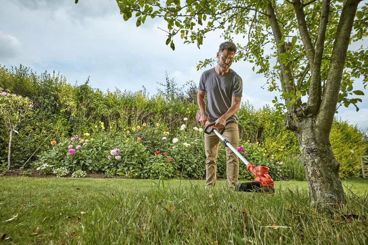 Black & Decker BLACK+DECKER BCSTA536L1-QW Grastrimmer - 36V - 33cm - Inclusief Accu En Lader - Afbeelding 2